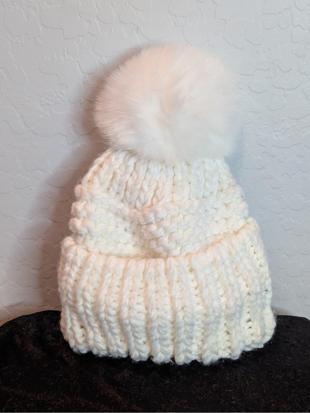 Free People White Knit Pom Pom Beanie Hat - Size O/S